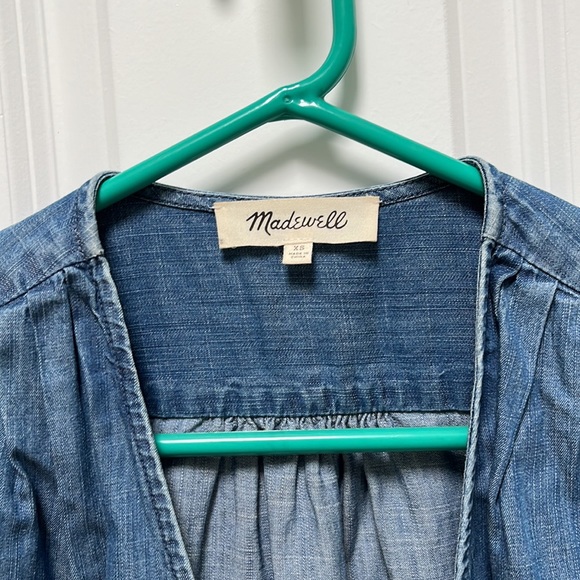 Madewell chambray wrap top - Picture 3 of 4